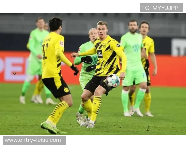 德甲精彩对决多特蒙德主场迎战汉诺威直播全程回顾