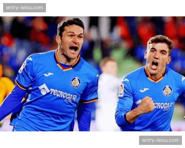 赫罗纳1-1战平皇家社会，解析主队高位逼抢战术得失